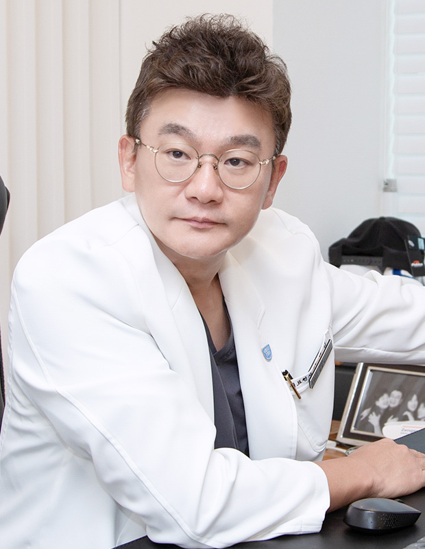 코 성형 갤러리 이미지